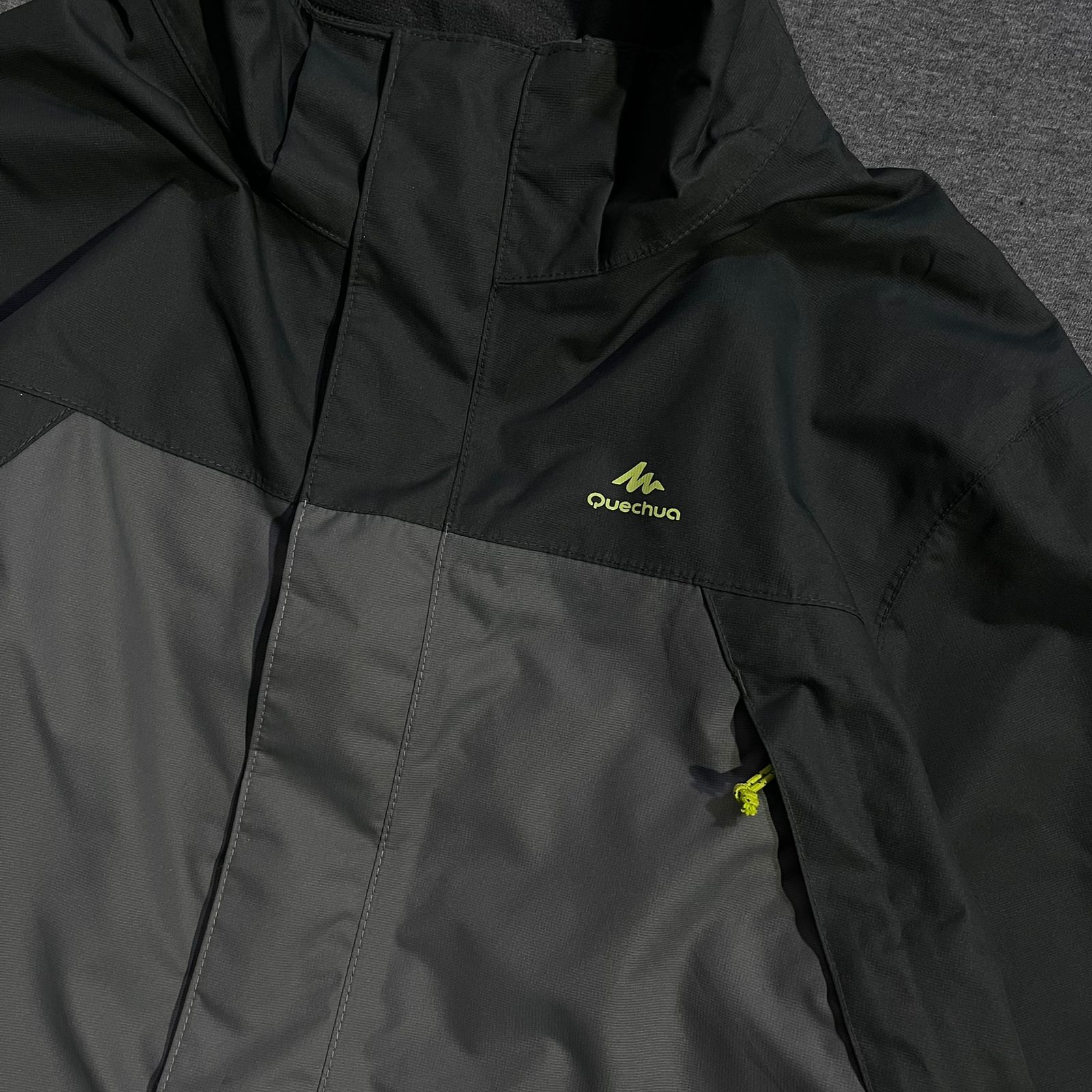 QUECHUA OUTDOOR PERFORMANCE JACKET
